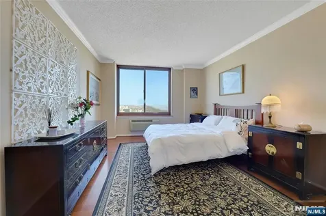100 Old Palisade Road Fort Lee NJ 07024