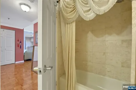 100 Old Palisade Road Fort Lee NJ 07024