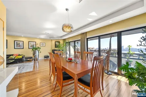300 Gorge Road Cliffside Park NJ 07010