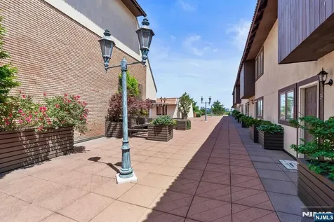 300 Gorge Road Cliffside Park NJ 07010