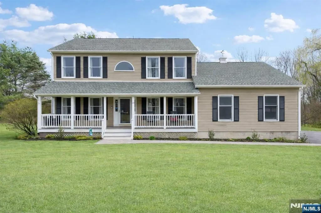 23 Northfield Drive Sussex NJ 07461