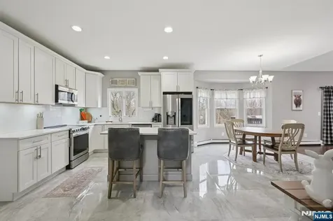 23 Northfield Drive Sussex NJ 07461