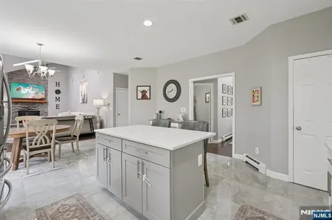 23 Northfield Drive Sussex NJ 07461