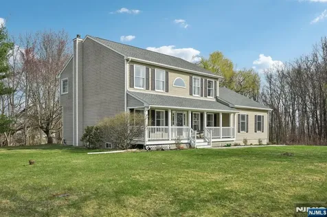 23 Northfield Drive Sussex NJ 07461