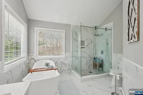23 Northfield Drive Sussex NJ 07461