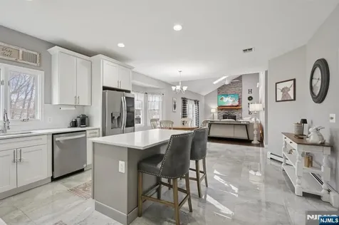 23 Northfield Drive Sussex NJ 07461