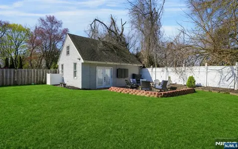 15 Margaret Drive Montville Township NJ 07058