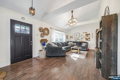 15 Margaret Drive Montville Township NJ 07058
