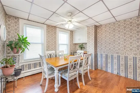 24 Pleasant Avenue Clifton NJ 07013