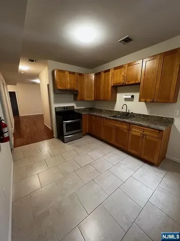 159 Montgomery Street Paterson NJ 07501