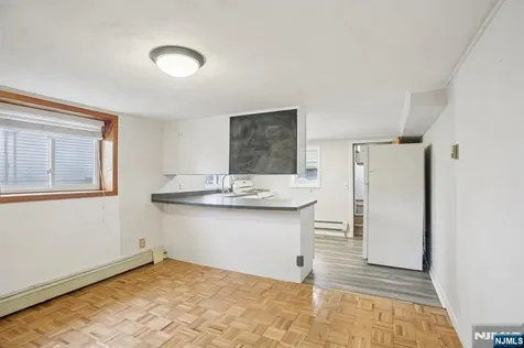 17 Emma Place Clifton NJ 07013