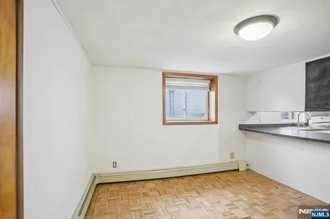 17 Emma Place Clifton NJ 07013