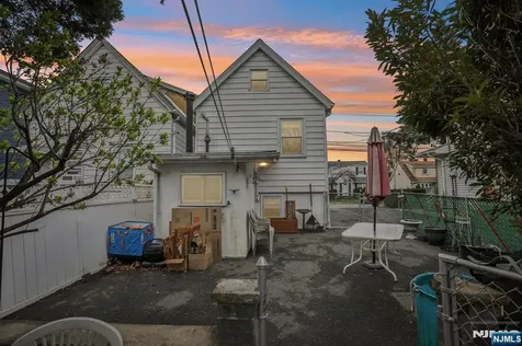 17 Emma Place Clifton NJ 07013