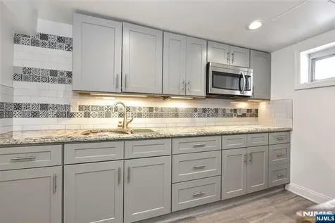111 Teaneck Road Teaneck NJ 07666