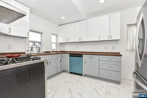 111 Teaneck Road Teaneck NJ 07666