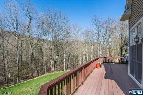 36 Roaring Brook Way West Milford NJ 07480