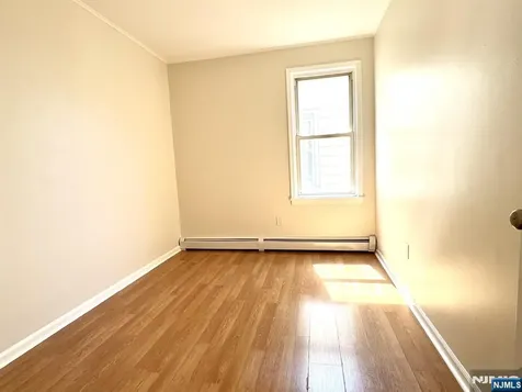210-212 Maple Street Kearny NJ 07032
