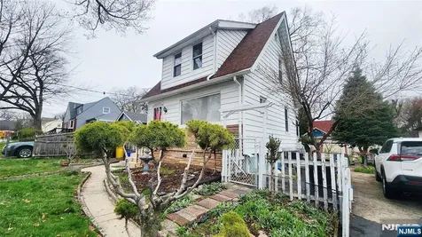 55 Circle Drive Teaneck NJ 07666