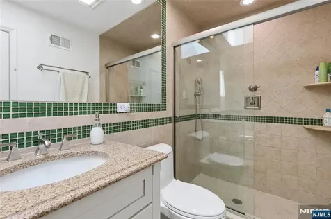 160 Magnolia Avenue Tenafly NJ 07670