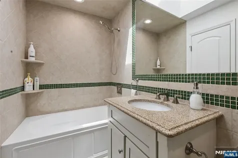 160 Magnolia Avenue Tenafly NJ 07670