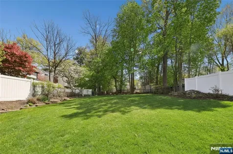 160 Magnolia Avenue Tenafly NJ 07670