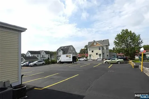 235 Everett Avenue Wyckoff NJ 07481