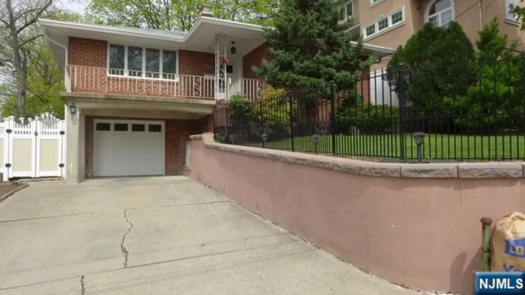 469 Westview Avenue Englewood NJ 07631