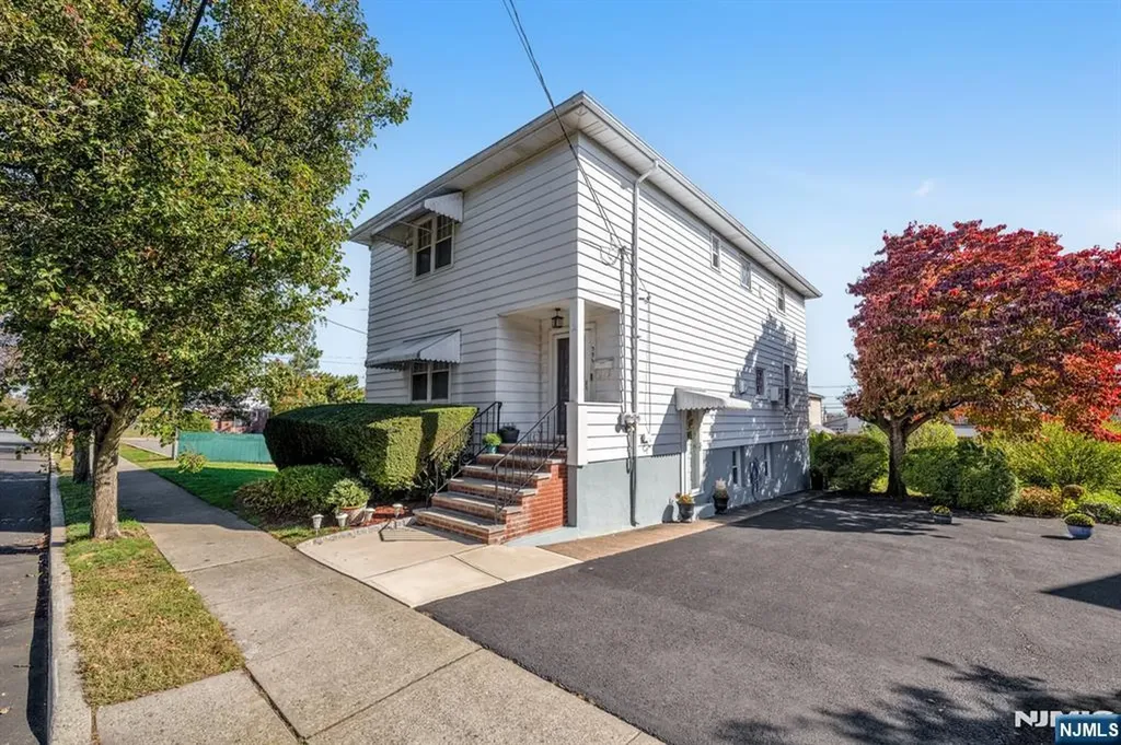 356 Westminster Lodi NJ 07644