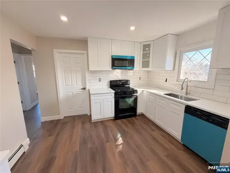356 Westminster Lodi NJ 07644