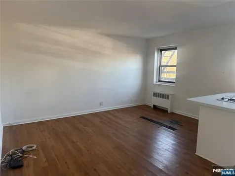 2333 Hudson Terrace Fort Lee NJ 07024