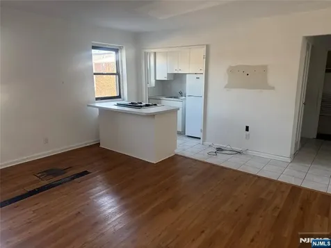 2333 Hudson Terrace Fort Lee NJ 07024