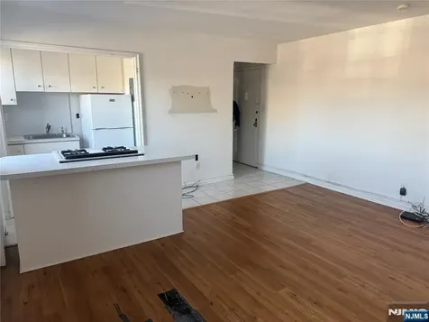 2333 Hudson Terrace Fort Lee NJ 07024
