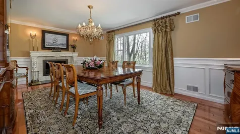 23 Erli Street Wayne NJ 07470