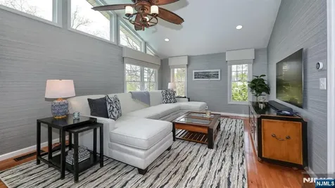 23 Erli Street Wayne NJ 07470