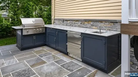23 Erli Street Wayne NJ 07470