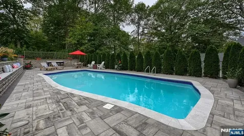 23 Erli Street Wayne NJ 07470