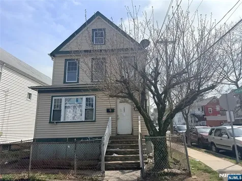 383 Highland Avenue Passaic NJ 07055