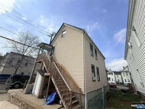 383 Highland Avenue Passaic NJ 07055