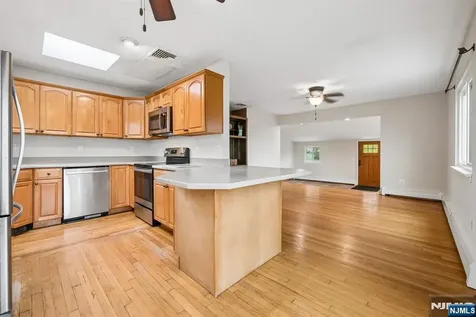 10 Laurel Trail Kinnelon Borough NJ 07405
