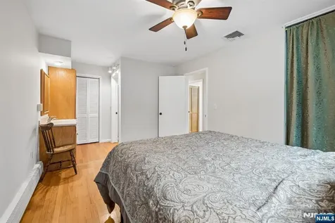 10 Laurel Trail Kinnelon Borough NJ 07405