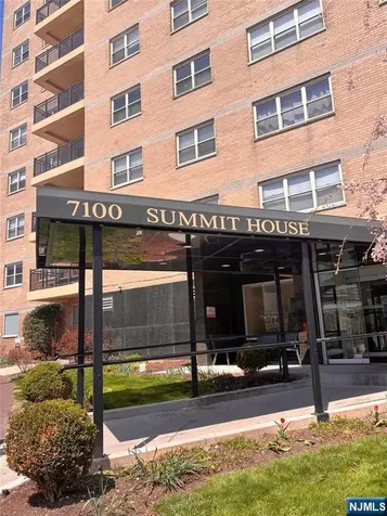 7100 Boulevard East Guttenberg NJ 07093