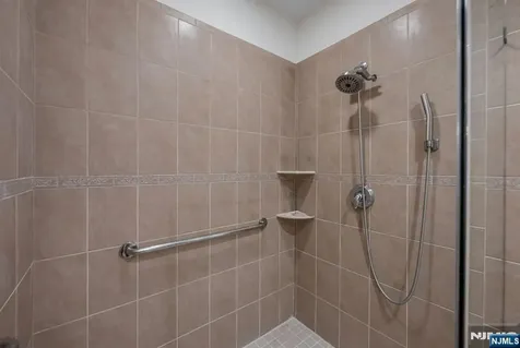 2310 Rio Vista Lane Northvale NJ 07647