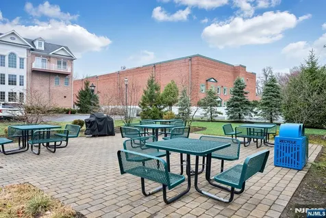 2310 Rio Vista Lane Northvale NJ 07647