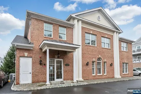 2310 Rio Vista Lane Northvale NJ 07647
