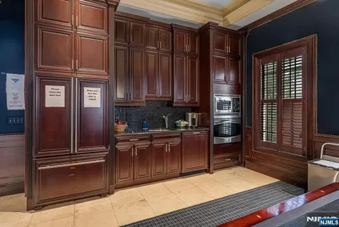 2310 Rio Vista Lane Northvale NJ 07647