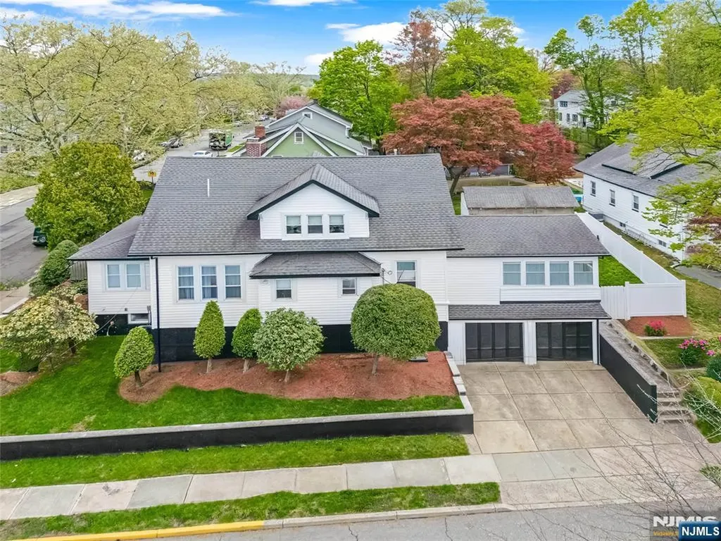 164 Selvage Avenue Teaneck NJ 07666