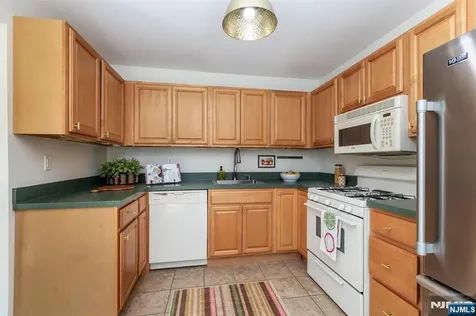 52 Greenbrook Drive Bloomfield NJ 07003