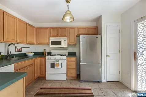 52 Greenbrook Drive Bloomfield NJ 07003