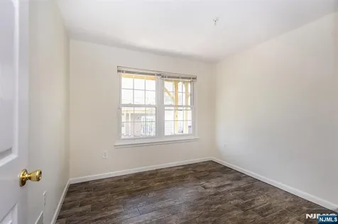 52 Greenbrook Drive Bloomfield NJ 07003