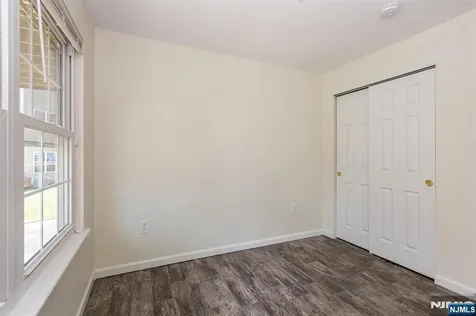 52 Greenbrook Drive Bloomfield NJ 07003